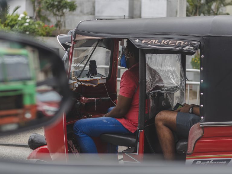 Street photo in Pettah, Sri Lanka by Rovin Mohotti