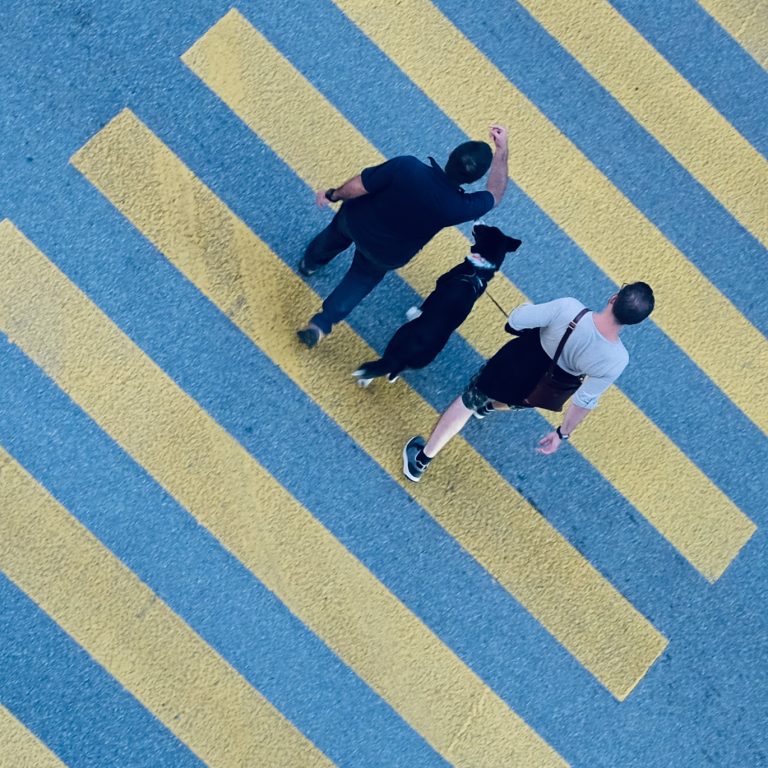 Street photo in Lugano, Switzerland by Stefan Maass