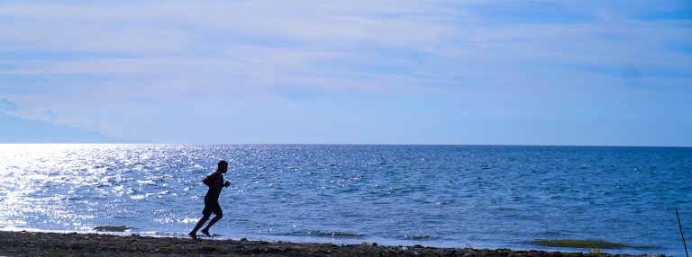 Street photo in Dili, Timor-Leste by Lei Sun