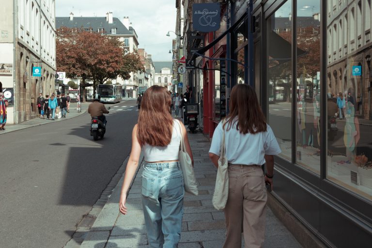 Street photo in Rennes, France by Julian Barthes