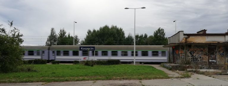 Street photo in Koszęcin, Poland by Igor Brzeżek