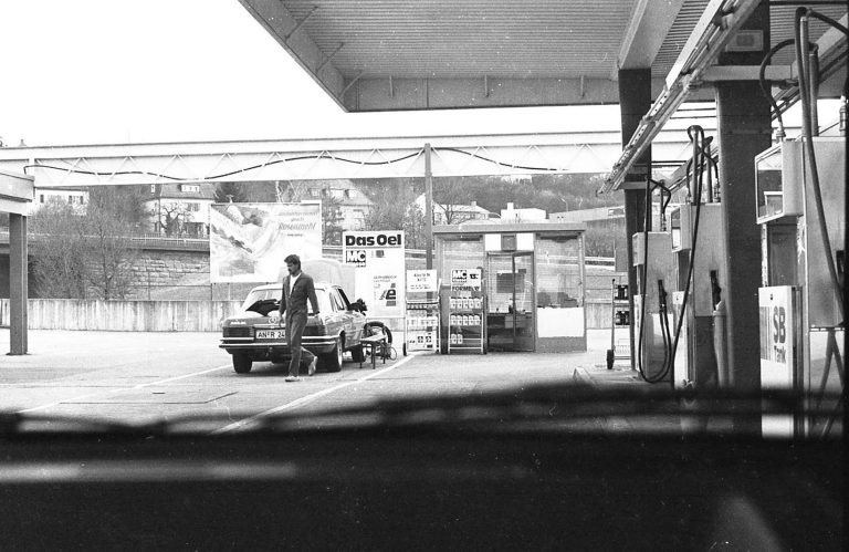Street photo in Ansbach, Germany by Igor Brzeżek