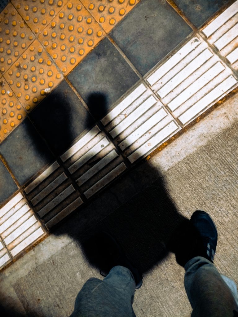 Street photo in Ranelagh, Argentina by Ian Klisch