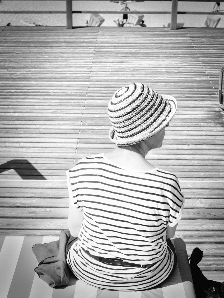 Street photo in Sylt, Germany by Stefan Maass