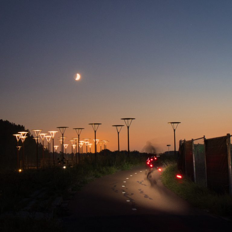 Street photo in South Holland, Netherlands by Colin Doran