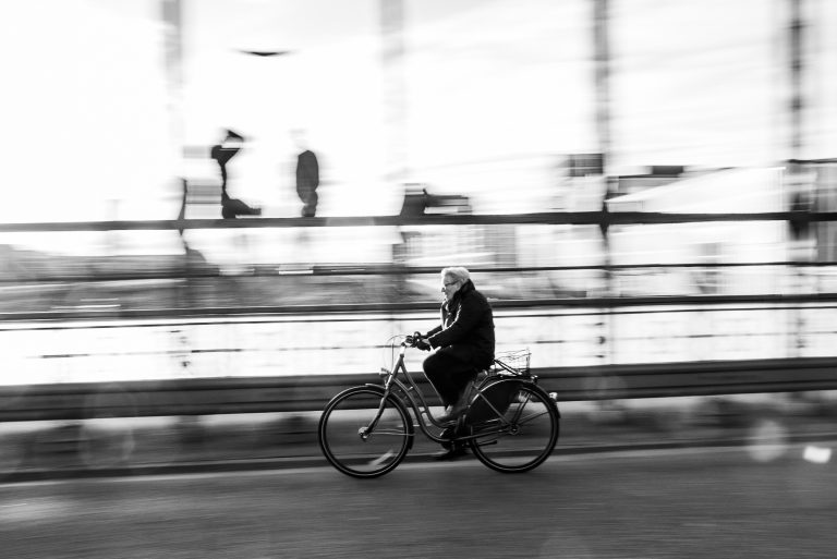 Street photo in Munich, Germany by Christoph Horst
