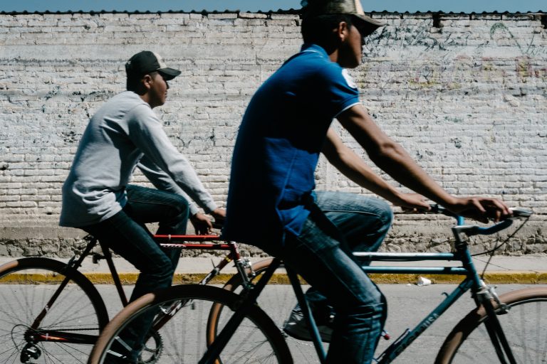 Street photo in San Miguel Octopan, Mexico by Héctor Muñoz