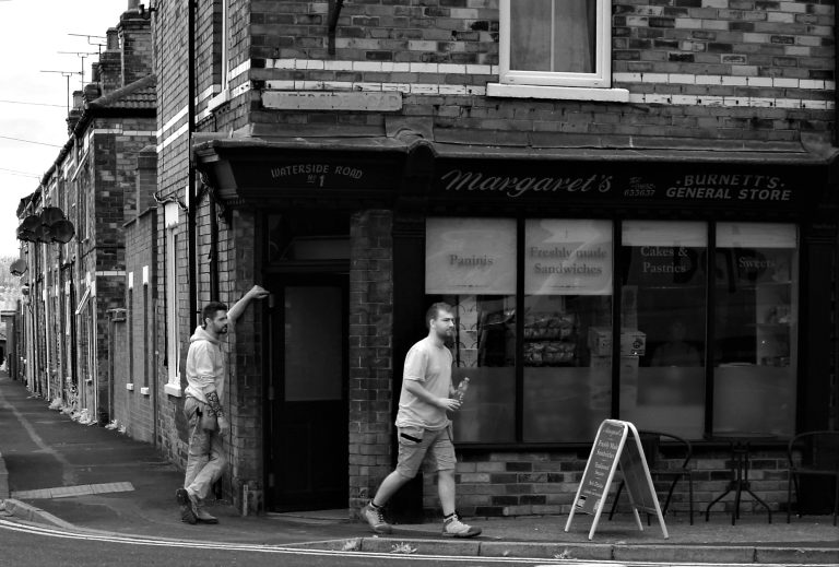 Street photo in Barton-upon-Humber, United Kingdom by Chris Bennett