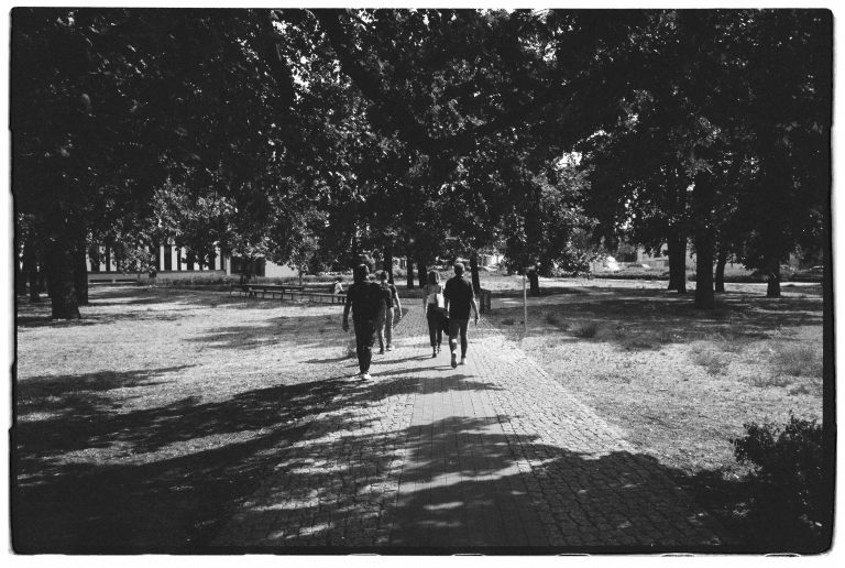 Street photo in Berlin, Germany by Lisardo Mor