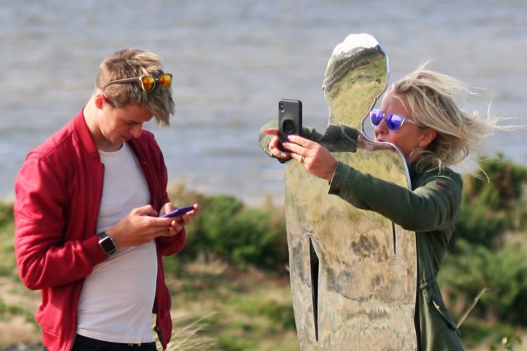 Street photo in Heysham, United Kingdom by Chris Bennett