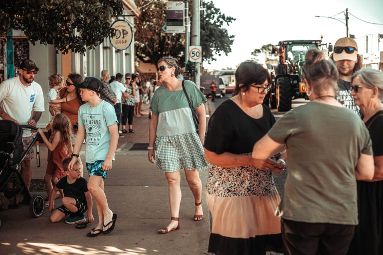 Street photo in Donald, Australia by Brenden Murphy