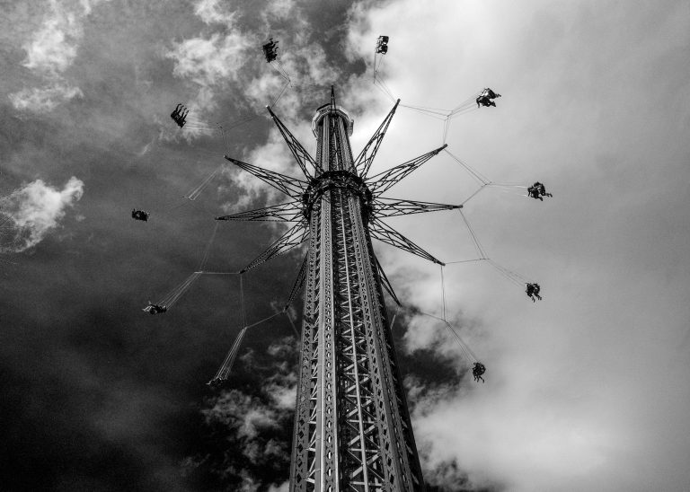 Street photo in Vienna, Austria by Marcus Olsson