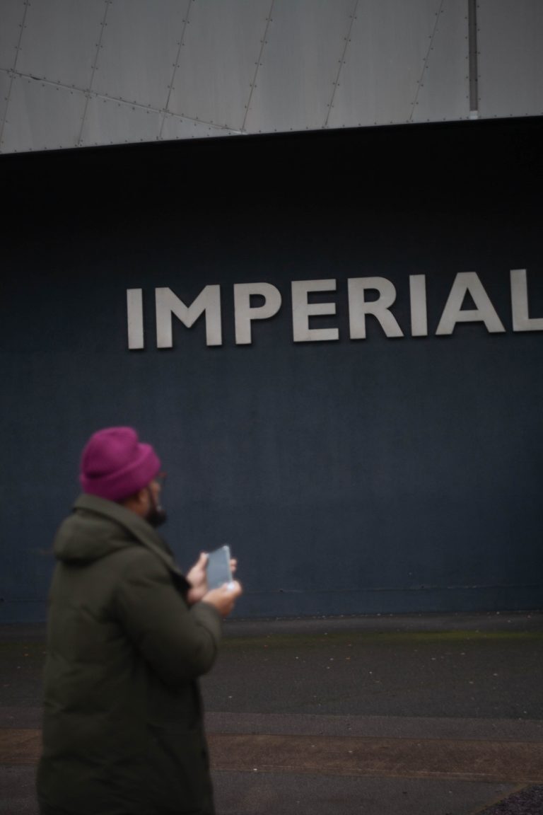 Street photo in Salford, United Kingdom by Richard Clare
