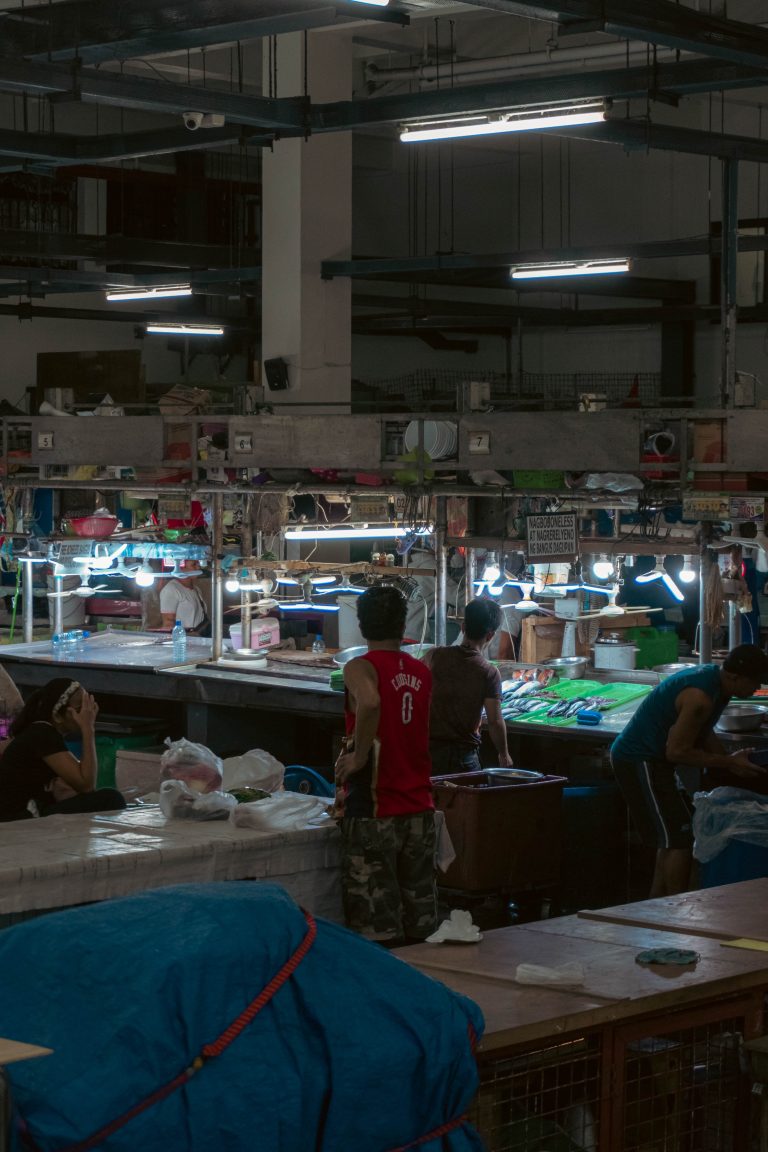 Street photo in Cabuyao, Philippines by Darren Ahmed Arceo