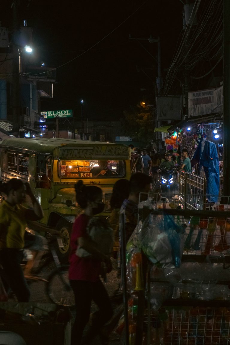Street photo in Cabuyao, Philippines by Darren Ahmed Arceo