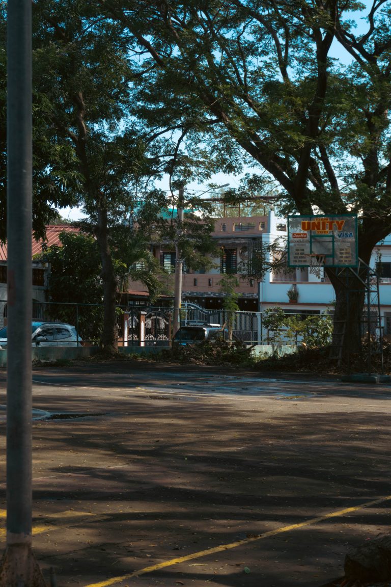 Street photo in Cabuyao, Philippines by Darren Ahmed Arceo