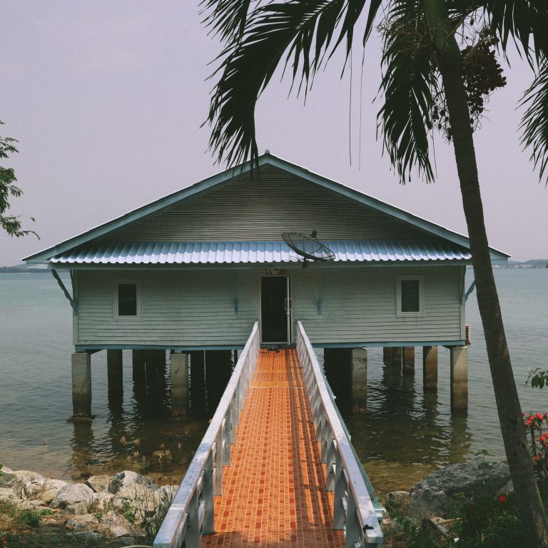 Street photo in Chon Buri, Thailand by F. S.