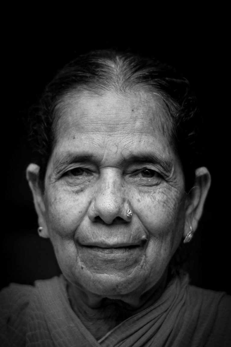 Street photo in India by Pratik Kumar