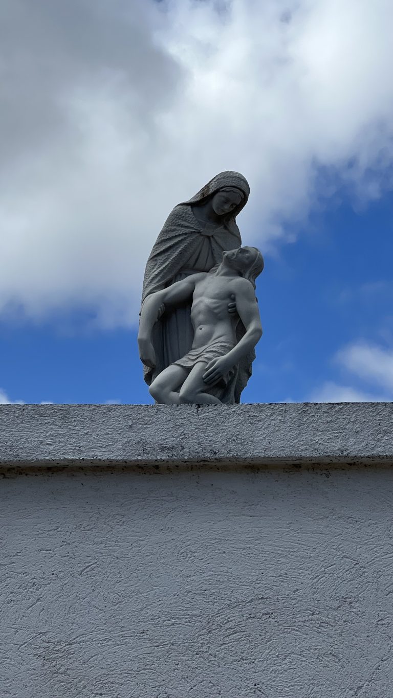 Street photo in Curaçao by Michael Paul Britto