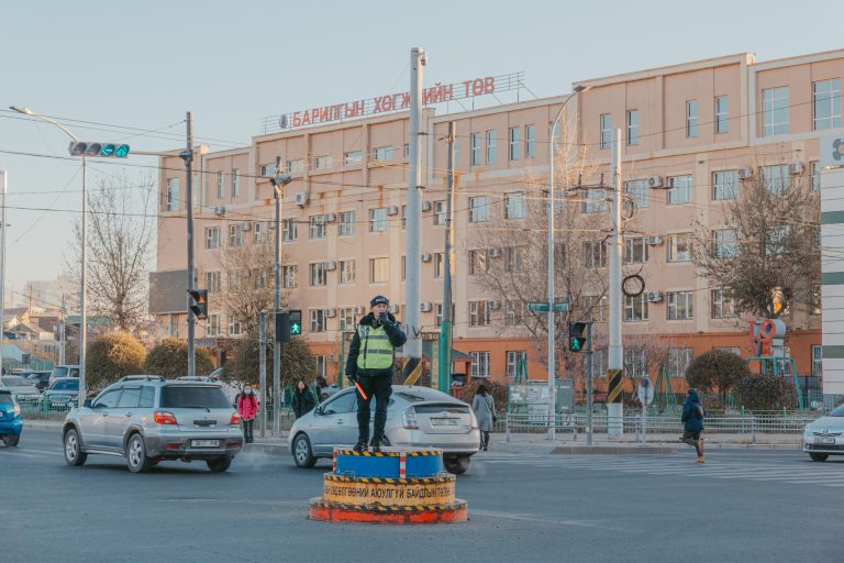 Street photo in Ulaanbaatar, Mongolia by Okyu Choi
