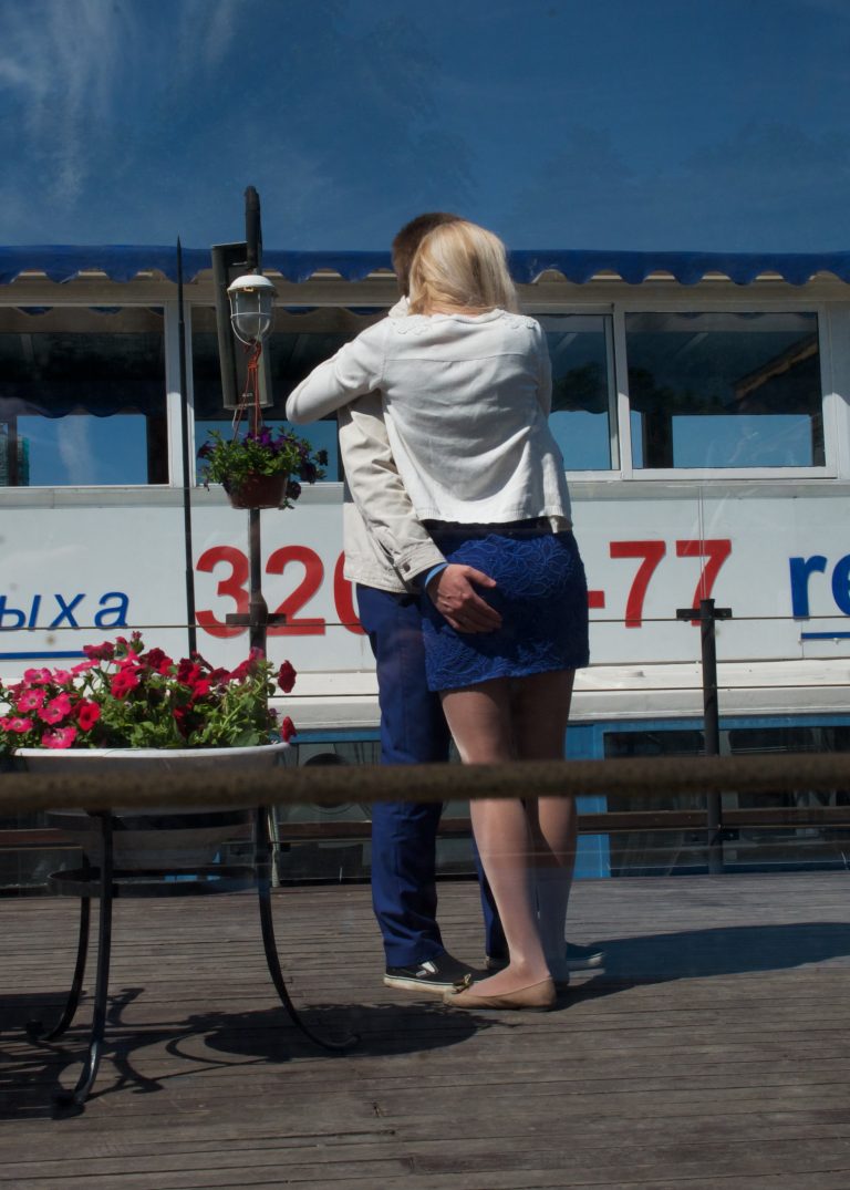Street photo in Beaufort, United States by Rich Ferguson