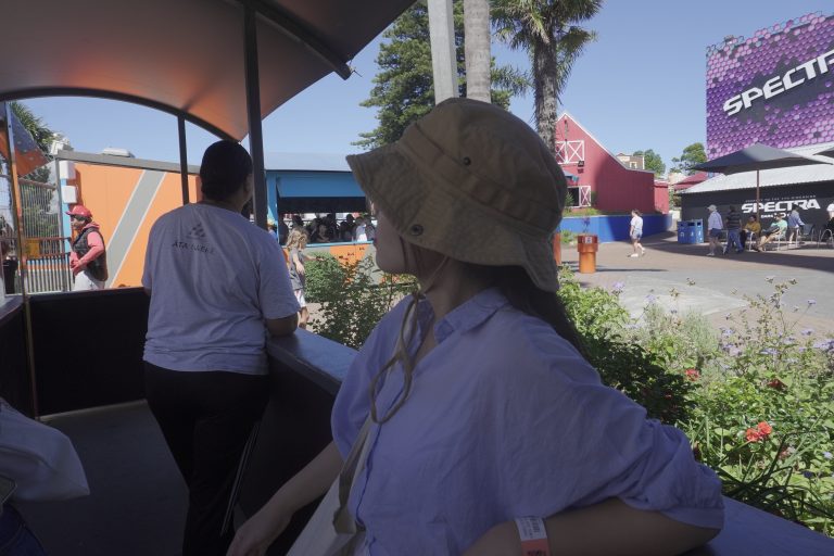 Street photo in Auckland, New Zealand by Phoebe Pitero