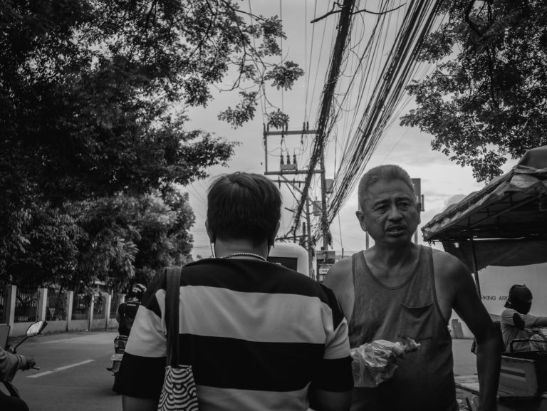 Street photo in Mandaue, Philippines by Venbrooke