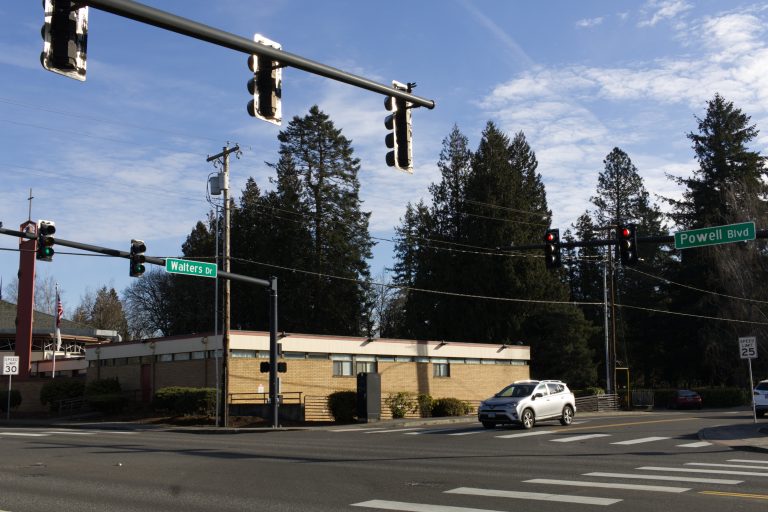 Street photo in Gresham, United States by Andy Nelson