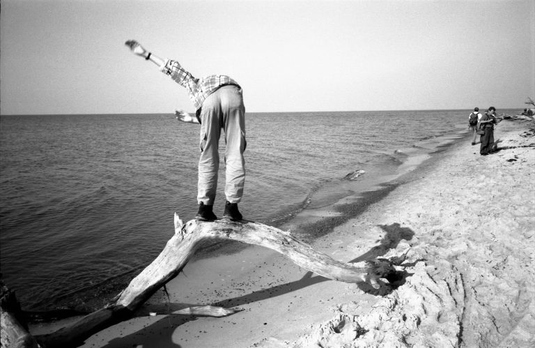 Street photo in Ahrenshoop, Germany by Alexander Philipps