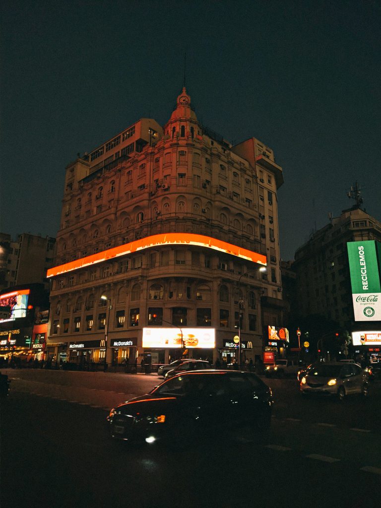 Photo by Fer Cata