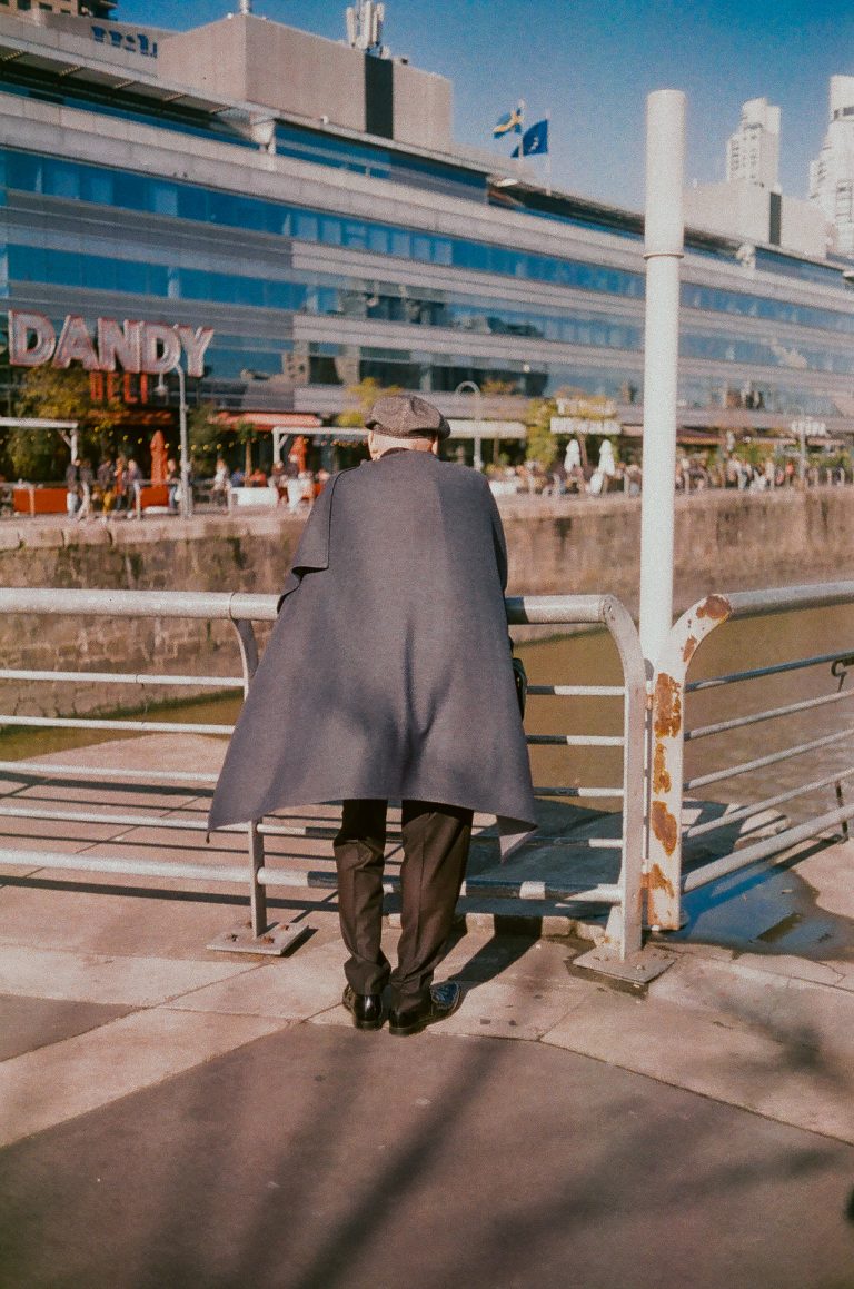Photo by Fer Cata