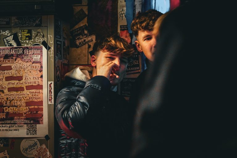 Street photo in Zwickau, Germany by Jovan Dietrich