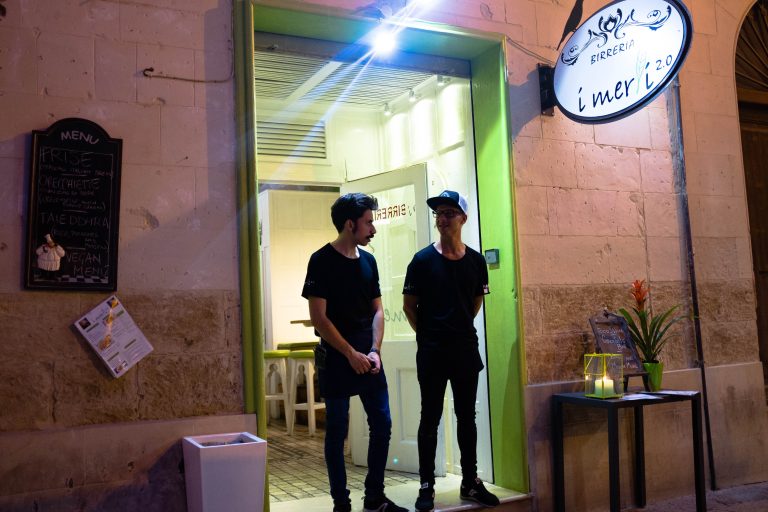 Street photo in Lecce, Italy by Graham Waywell