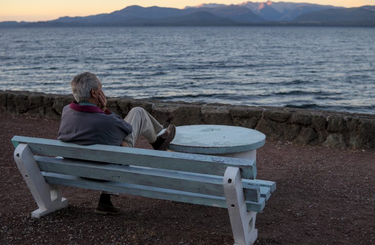 Street photo in San Carlos de Bariloche, Argentina by Nahuel José