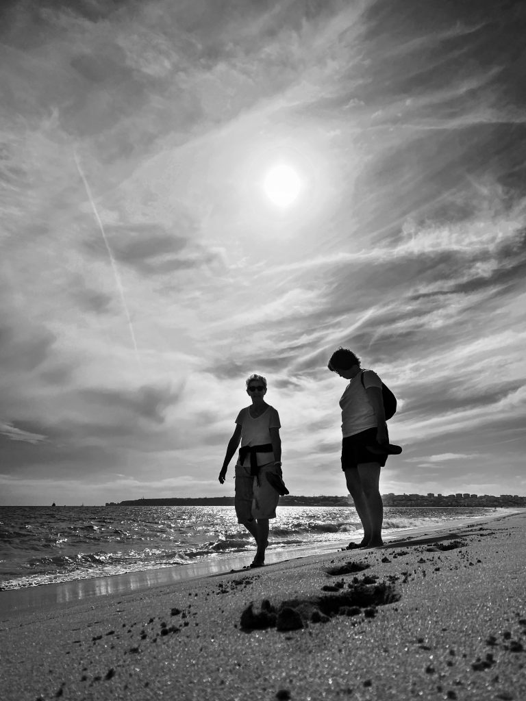 Street photo in Lagos, Portugal by Simon Clarke