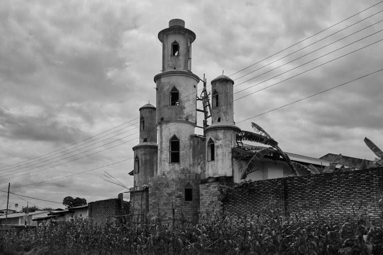 Street photo in Bururi, Burundi by Martin Philipps