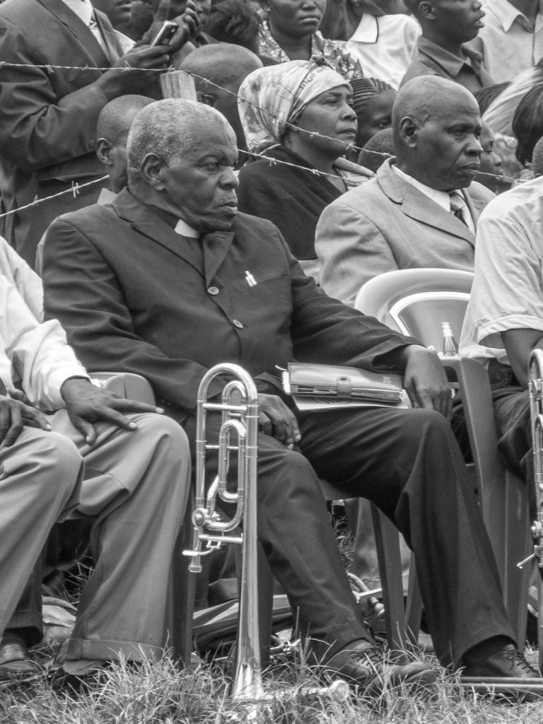 Street photo in Bunia, Democratic Republic of the Congo by Martin Philipps