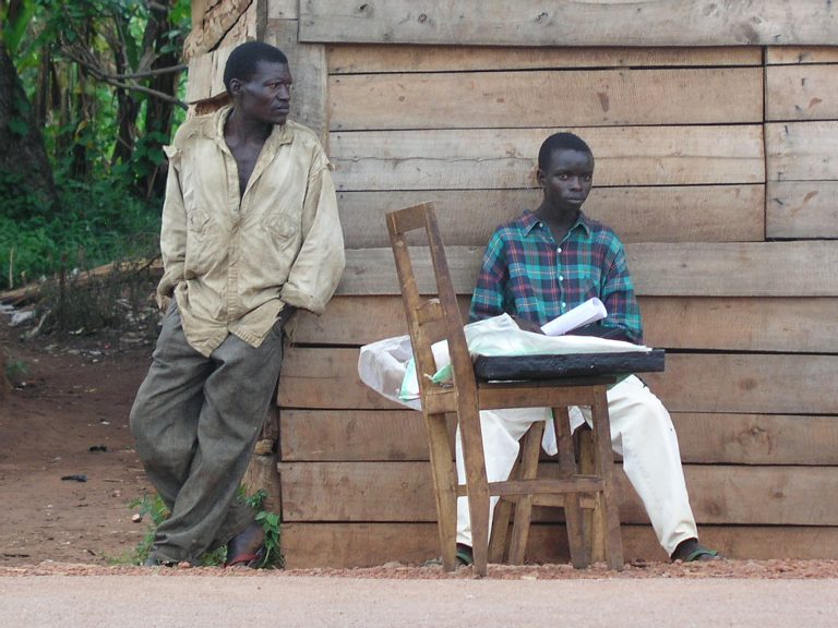 Street photo in Rutana, Burundi by Martin Philipps