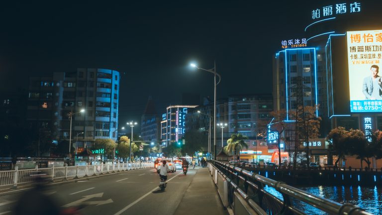 Street photo in Kaiping, China by Andrew Szeto