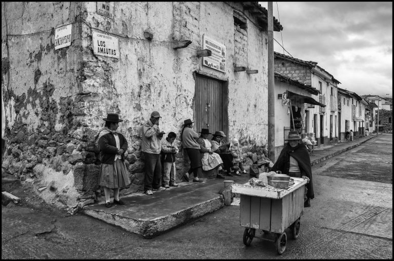 Street photo in Vilcashuamán, Peru by Marc Wollrabe