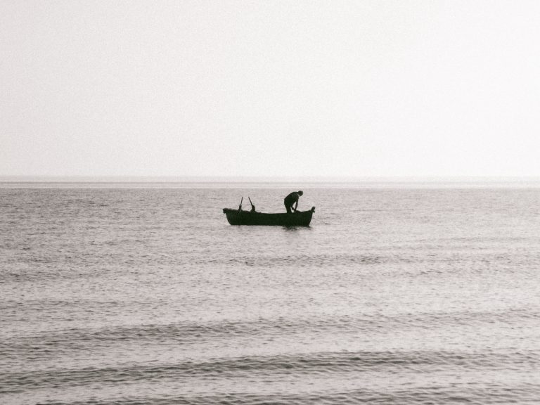 Street photo in Bandar Anzali, Iran by Amir Abbas Asadi