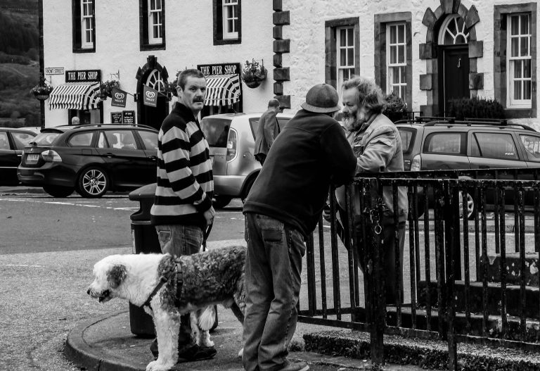 Street photo in Inveraray, United Kingdom by Terry Whitworth