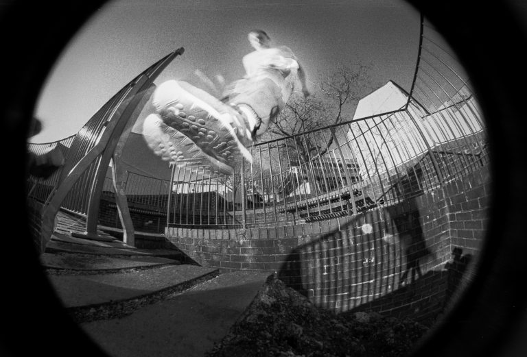 Street photo in Plymouth, United Kingdom by Will Maker