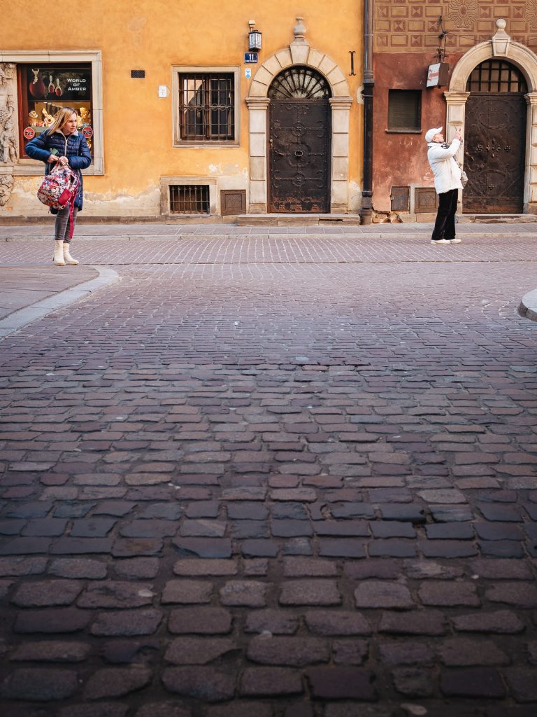 Photo by Dominik Fal
