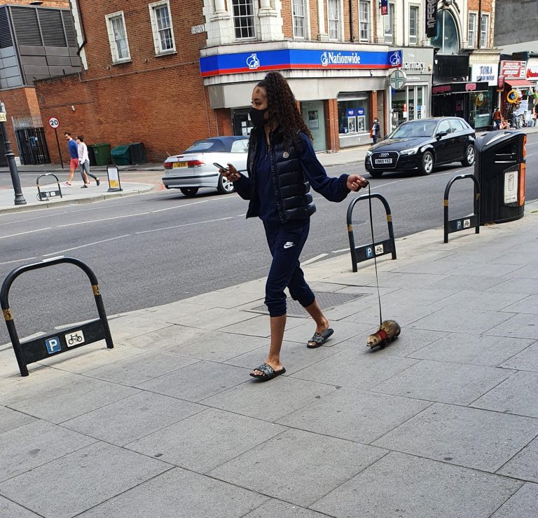 Street photo in London, United Kingdom by Kelvin Jones