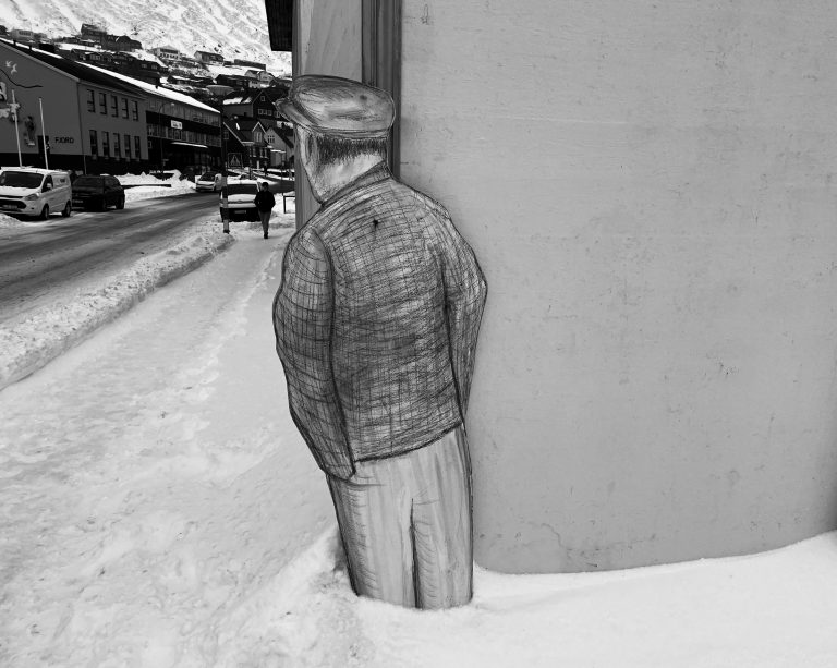 Street photo in the Faroe Islands by Thorsten Wenzel