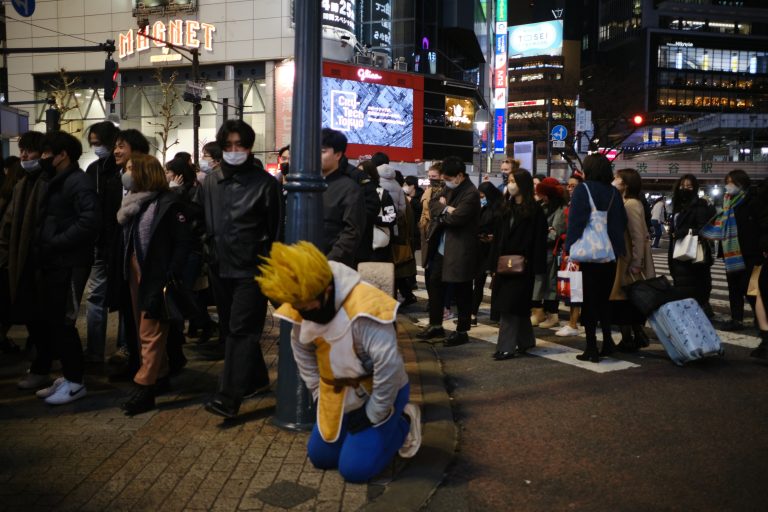 Street photo in Tokyo, Japan by Austin Edmister
