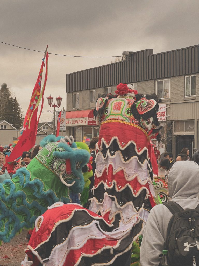 Street photo in Tacoma, United States by Christian Lemus