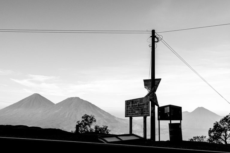 Street photo in Godínez, Guatemala by Duncan Aitken
