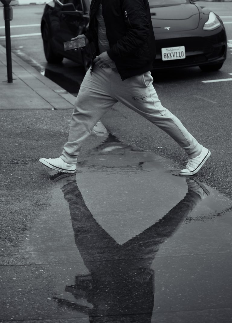 Street photo in San Mateo, United States by Nicholas Chan